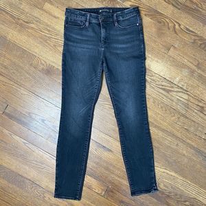 Athleta Sculptek Skinny Jeans Carbon Black Wash Size 8